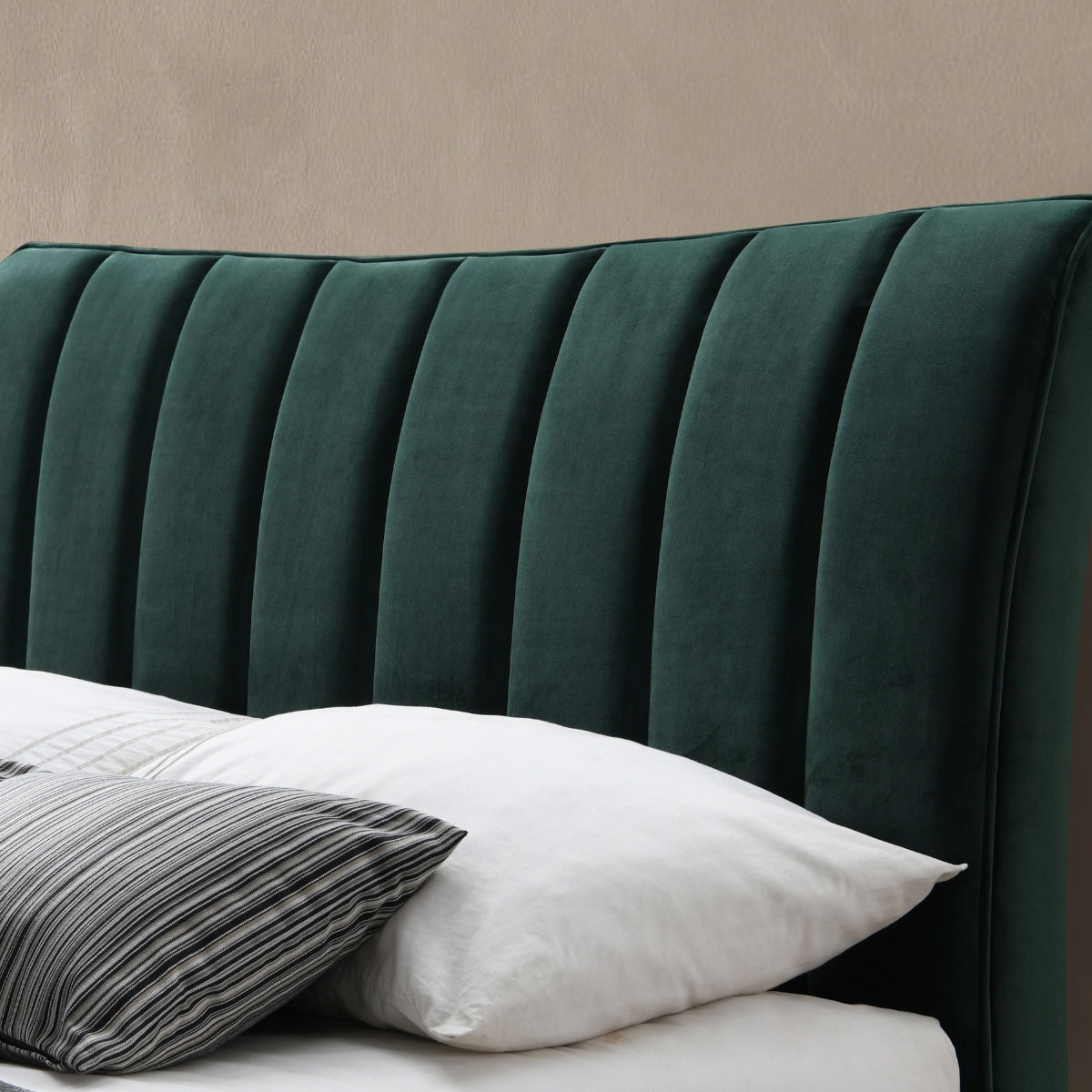 Clover 5ft King Bed