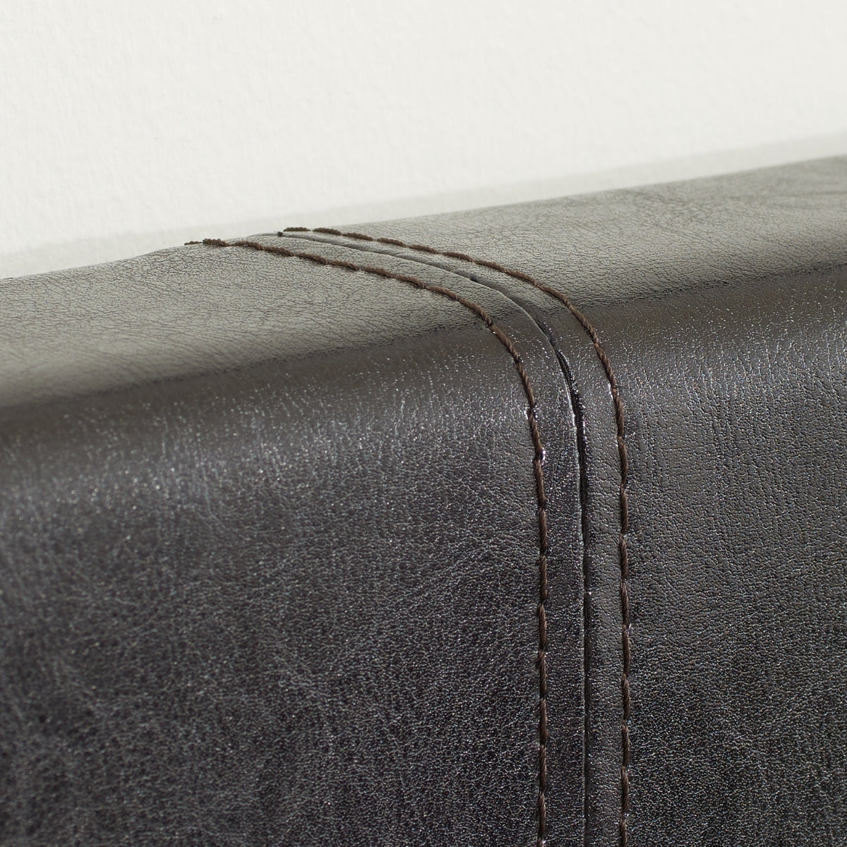 Berlin 4ft Small Double Ottoman Bed - Faux Leather