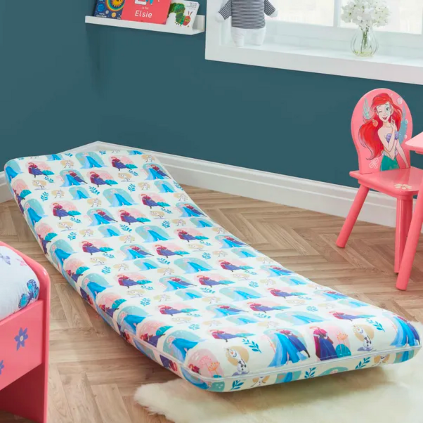 Kids Disney Frozen Fold Out Bed Chair